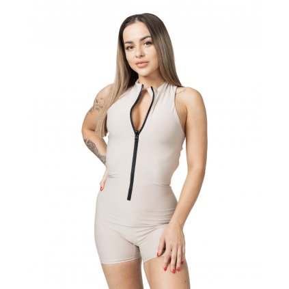 Dámský kraťasový overal GYMIO s V-Scrunch řasením béžový 1